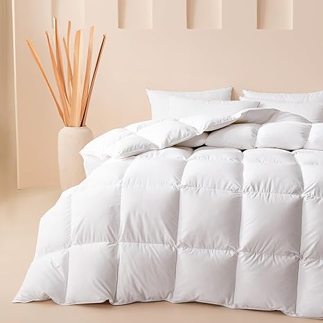 Cosybay Goose Feather Down Comforter Twin/Twin XL, Fluffy Down Duvet Insert, All Season White 100% Cotton Cover Luxury Hotel Bed Comforter with Corner Tabs, Twin Size 68x90 Inches