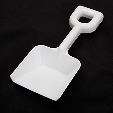 9" White Plastic Shovel
