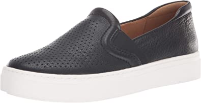 Naturalizer Women's Carly Sneaker