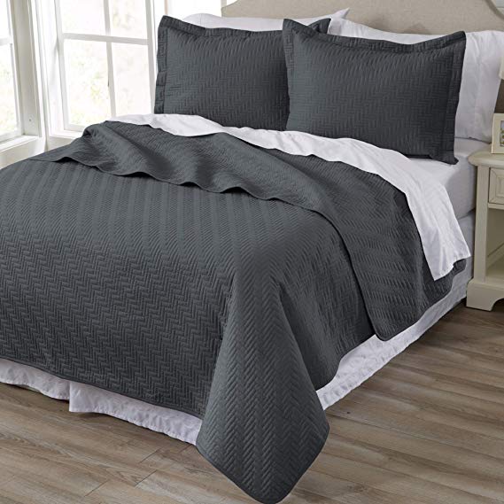 Home Fashion Designs 3-Piece Luxury Quilt Set with Shams. Soft All-Season Microfiber Bedspread and Coverlet in Solid Colors. Emerson Collection Brand. (Twin, Dark Grey)