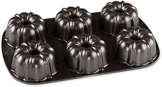 Nordic Ware Classic Bundtlette ProCast Cake Pan, Six 1-Cup Servings, Graphite