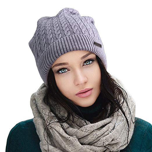Beanies for Small Head Cable Knit Beanie Winter Hats for Women Skull Caps for Ladies (Grey)