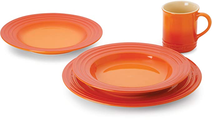 Le Creuset Stoneware 16-Piece Dinnerware Set, Flame