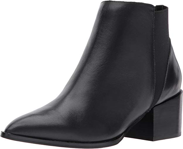 Chinese Laundry Womens Finn Ankle Bootie