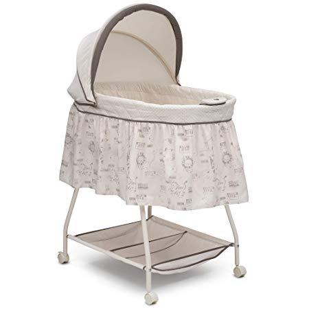 Delta Children Deluxe Sweet Beginnings Bassinet, Playtime Jungle