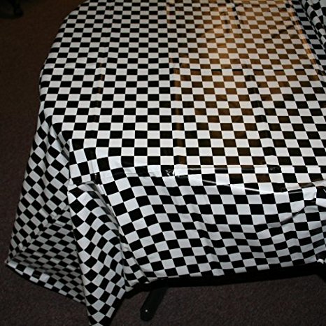 Plastic Checkered Tablecover,54" x 108" (4-Pack)