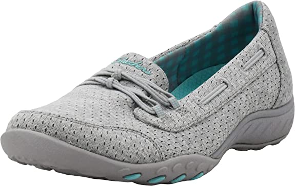 Skechers Women's Breathe Easy-Good Influence Sneaker