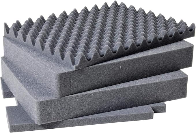 Pelican 1560 4 Piece pluck replacement foam set - Includes 2 middle pluck pieces.