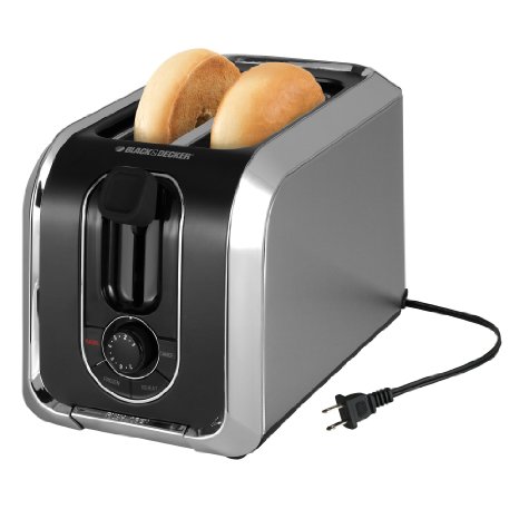 Black & Decker TR1200SB 2-Slice Stainless Steel Toaster with Retractable Cord, Silver