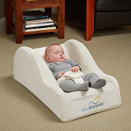 hiccapop Day Dreamer Sleeper Baby Lounger Seat for Infants - Travel Bed - Bassinet Alternative, Cream