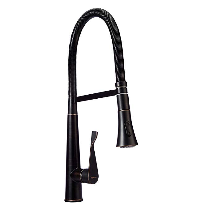 AmazonBasics Pro-Style Flexible Sprayer Kitchen Faucet, Oil-Rubbed Bronze