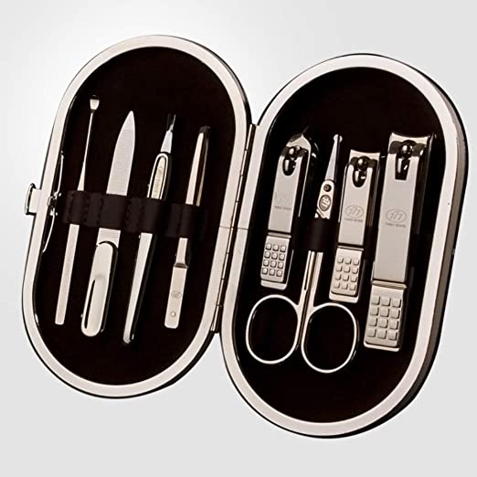World No. 1. Three Seven (777) Travel Manicure Grooming Kit Nail Clipper Set (8 PCs, TS-392WRG), MADE IN KOREA, SINCE 1975.