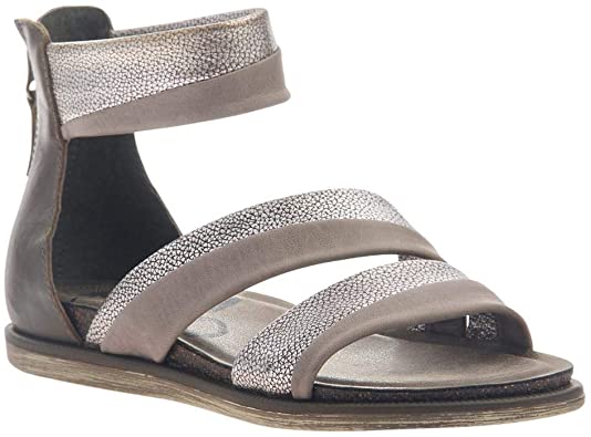 OTBT Women's Souvenir Flat Sandals