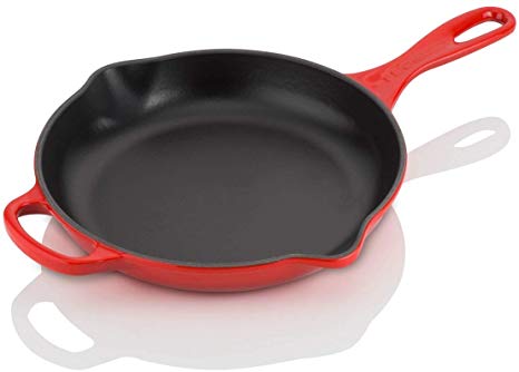 Le Creuset LS2024-2367 Signature Iron Handle Skillet, 9-Inch, Cerise (Cherry Red)