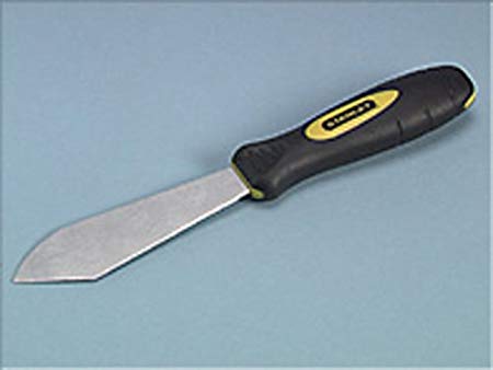 Stanley Dynagrip Putty Knife      0 28 654