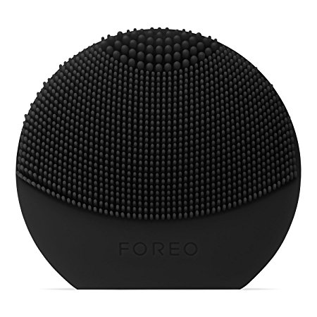 FOREO LUNA Play Plus Facial Cleansing Brush