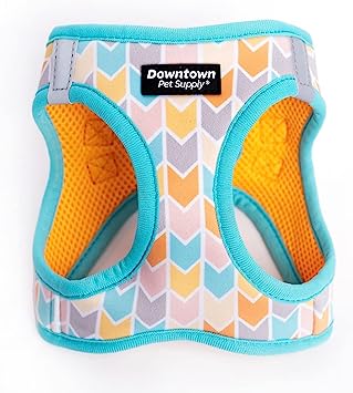 Downtown Pet Supply Adjustable Dog Harness for Medium Dogs No Pull, M, Chevron - Step in Dog Harness with Padded Mesh Fabric and Reflective Trim - Buckle Strap Harness for Dogs