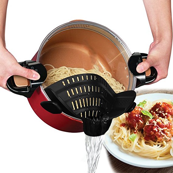 Kitchen Silicone Clip on Food Strainer, HOOFUN Hansfree Snap Strainer Colander for Spaghetti, Noodles, Pasta, Fruit, Ground Beef- Adjustable Food Grade Filter for Pot Pans Bowls (Black)