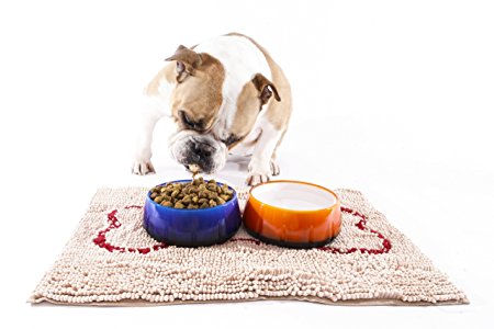 Soggy Doggy Slopmat Small 18-inch x 24-inch Beige Microfiber Chenille Placemat for Sloppy Dogs