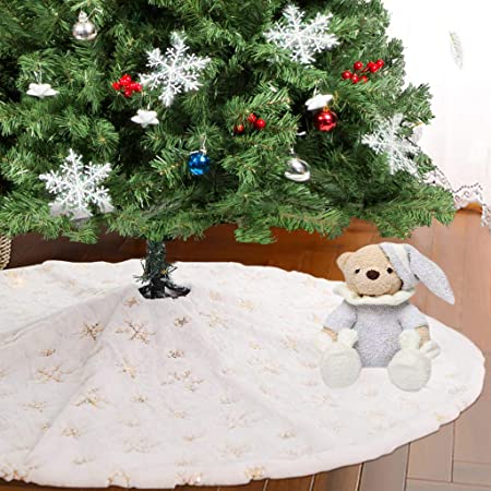 48 Inches Christmas Tree Skirt, Large Thick White Plush Faux Fur Xmas Tree Base Cover Mat with Gold Sequin Snowflake Patterns for Christmas New Year Decorations