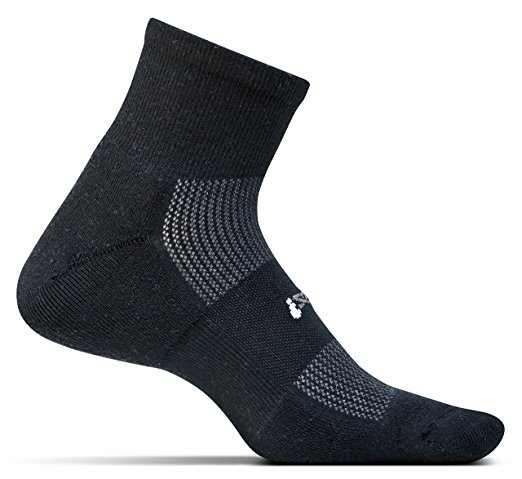 Feetures! High Performance Cushion Quarter Athletic Running Socks