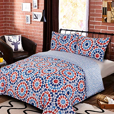 NTBAY 3 Pieces Duvet Cover Set Brushed Microfiber Blue and Red Geometric Printed Reversible Design with Hidden Zipper, King Size