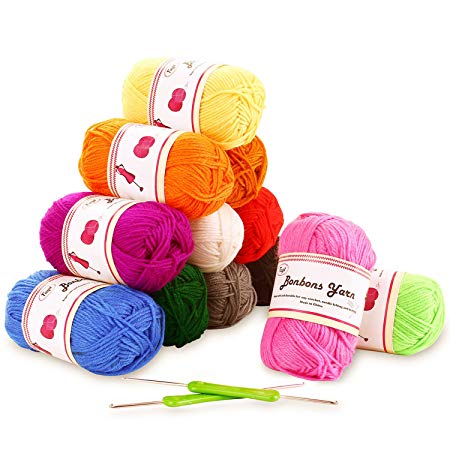 Fuyit Double Knitting Yarn 12x50g 100% Acrylic with 2 Crochet Hooks 1200 Meters Balls of Assorted DK Yarn Set Colourful Chunky