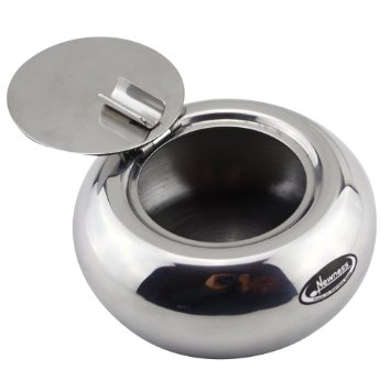 Ashtray, Newness Stainless Steel Modern Tabletop Ashtray with Lid, Cigarette Ashtray for Indoor or Outdoor Use, Ash Holder for Smokers, Desktop Smoking Ash Tray for Home office Decoration, Silver