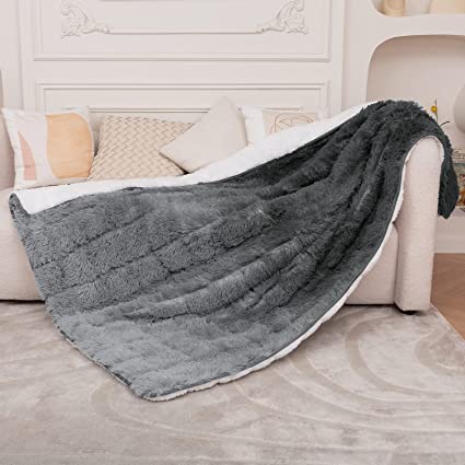 yescool Faux Fur Weighted Blanket 60"x80" 15lbs,Fuzzy Cozy Shaggy Weighted Blanket Queen Size for Adult，Fluffy Sherpa Comfy Heavy Blanket for Women Men,Warm Soft Plush Grey Blanket for Couch Sofa Bed