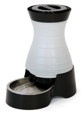 PetSafe Healthy Pet Water Station Dog and Cat Water System with Stainless Steel Bowl
