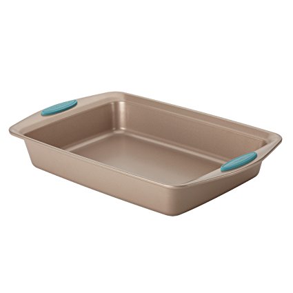 Rachael Ray Cucina Nonstick Bakeware 9-Inch by 13-Inch Rectangle Cake Pan, Latte Brown with Agave Blue Handles