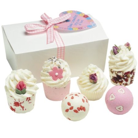 Bomb Cosmetics Little Box of Love Gift Pack