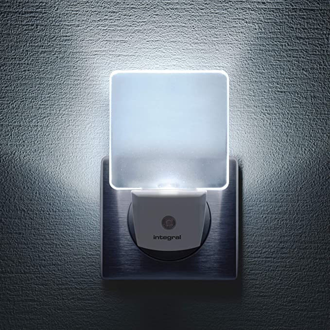 Integral Auto-Sensor LED Night Light (EU 2-pin Plug)