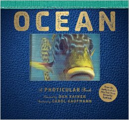 Ocean: A Photicular Book (Photicular Books)