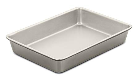 Cuisinart AMB-139CPCH 13 by 9-Inch Chef's Classic Nonstick Bakeware Cake Pan, Champagne