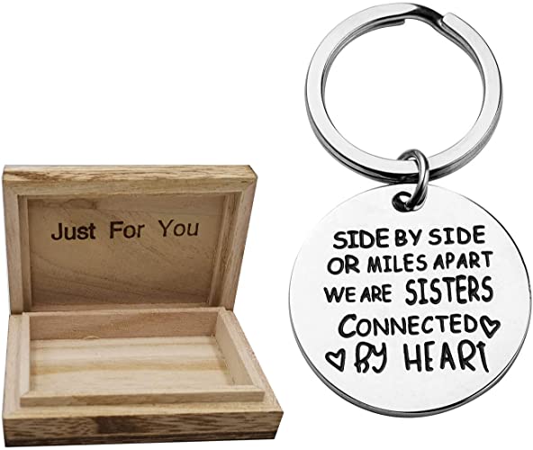 SANNYRA 2020 Graduation Keychain Gifts Inspirational Key Ring with Graduation Cap Box and Card for College Senior Graduate