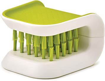 Joseph Joseph 85105 BladeBrush Knife and Cutlery Cleaner Bristle Scrub Kitchen Washing Non-Slip, Green