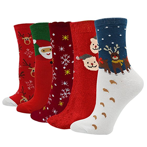 Yomiie Womens Wool Socks Warm Crew Winter Knit Christmas Deer Pattern Vintage Style for Girls 5 Pairs …