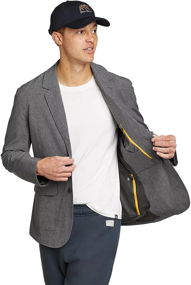 Eddie Bauer Men's Ultimate Voyager Travel Blazer