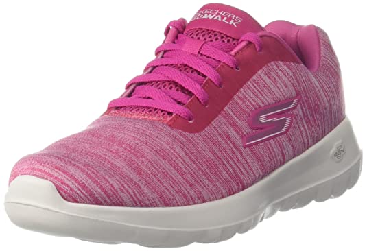 Skechers Women's Go Walk 5-Brave Walking Shoe