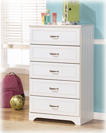 Signature Design by Ashley B102-46 Lulu Collection Chest of Drawers, White