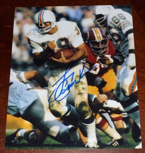 Larry Csonka Signed Photograph - 1972 8x10 - vs Redskins - Autographed NFL Photos