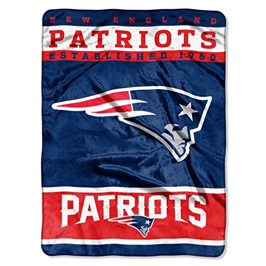 NFL New England Patriots Plush Raschel Blanket, 60 x 80-Inch, Blue