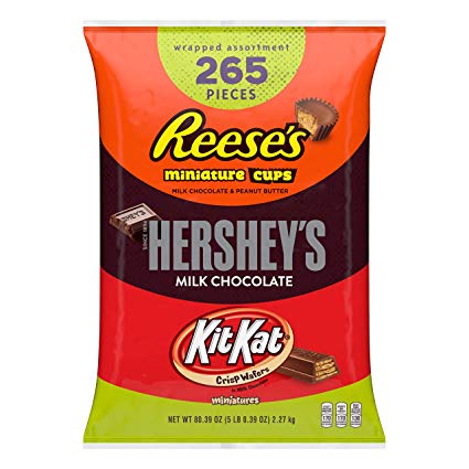 REESE'S, HERSHEY'S & KIT KAT Holiday Chocolate Candy Bulk Variety Mix, Individually Wrapped, Perfect for Stocking Stuffing, Holiday Parties and Gift Bags, 265 Count