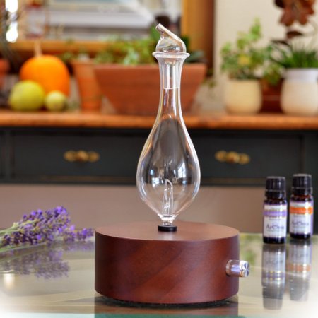 Aromatherapy Diffuser - Professional Grade Wood and Glass (Solum Nox Merus)