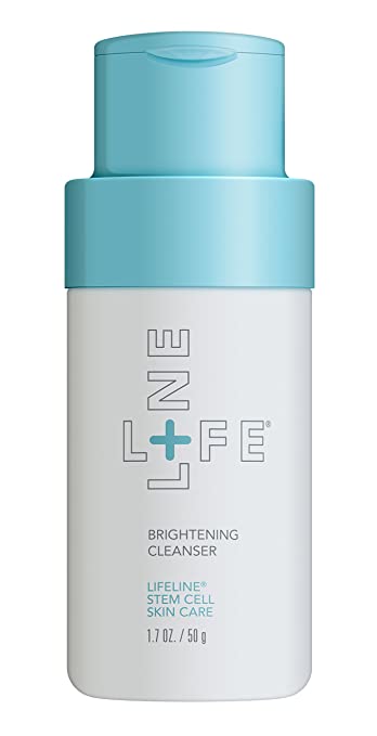 Lifeline Skincare Brightening Cleanser with Salicylic Acid and Rice Enzyme powder exfoliate dead cells, instantly smooths and brightens skin