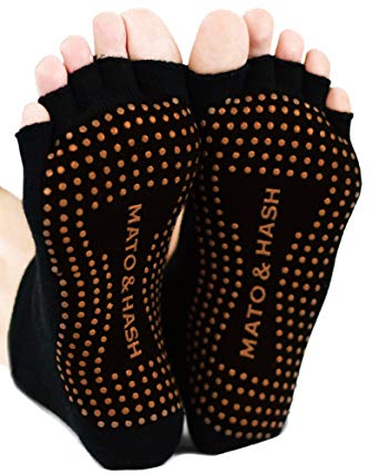 Mato & Hash Toeless Half Toe Yoga Socks With Grip