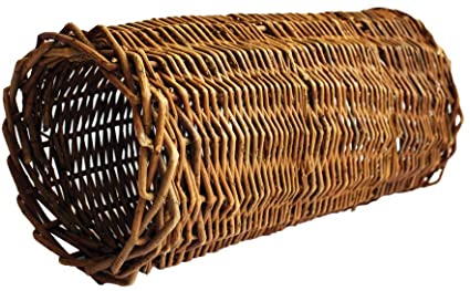 Nature First Large Willow Tube for Small Animals