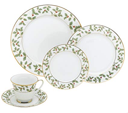 Noritake Holly and Berry - 40 piece set, service for eight