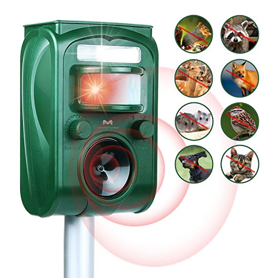 Ultrasonic Animal Repellent Outdoor, MAXFETCHED Solar Powered Pest Control Repeller with Motion Sensor Alarm and Flashing, Weather Proof Outdoor Repellent for Deer Raccoon Rabbit Squirrel Cat Dog Bird